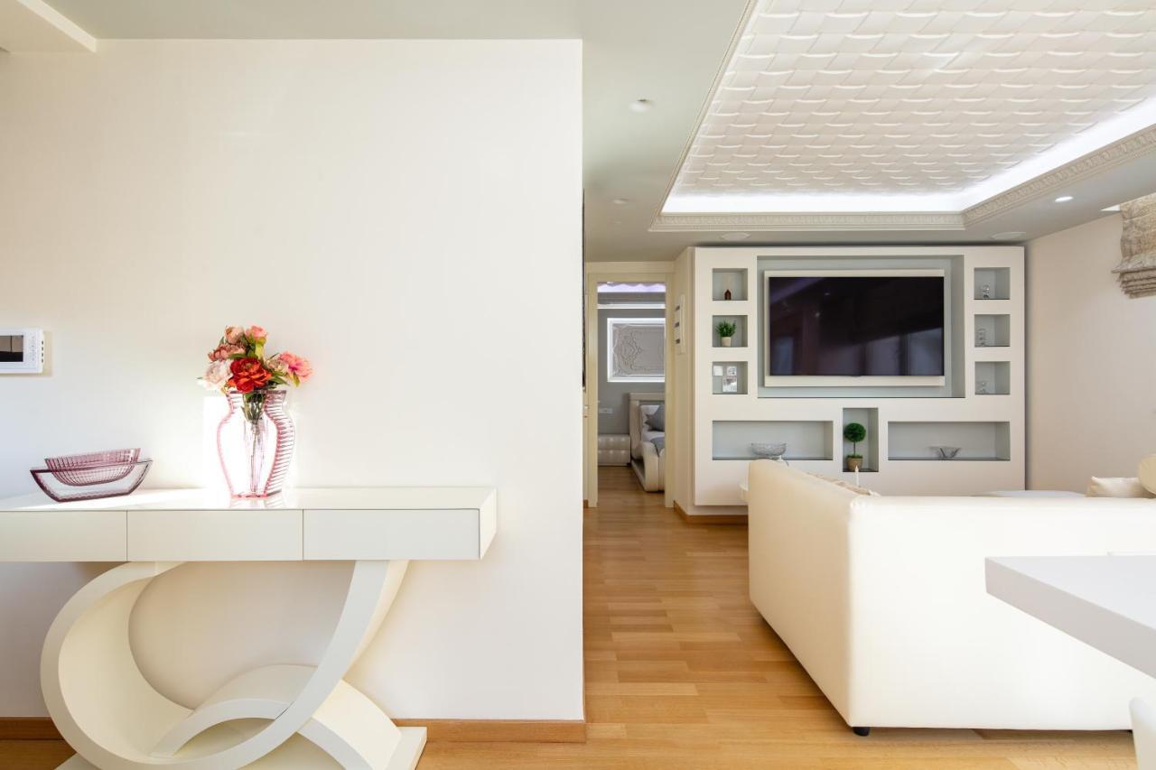 De President Suite, Demani President Suites Sitia  Ngoại thất bức ảnh